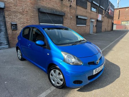 TOYOTA AYGO 1.0 VVT-i Blue Euro 5 5dr