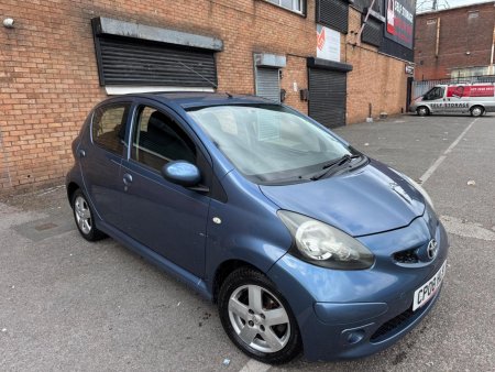 TOYOTA AYGO 1.0 VVT-i Blue Euro 4 5dr