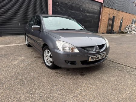 MITSUBISHI LANCER 1.6 Elegance 4dr
